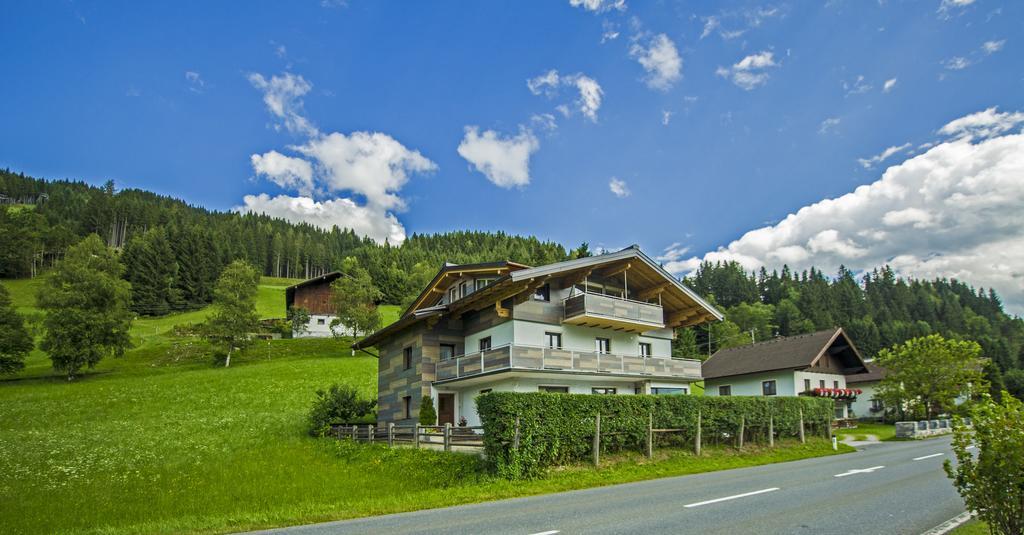 Apartamento Haus Gsenger Eben Im Pongau Exterior foto